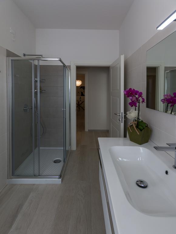 St. Vitale’s Basilic view elegant apartment Ravenne Extérieur photo