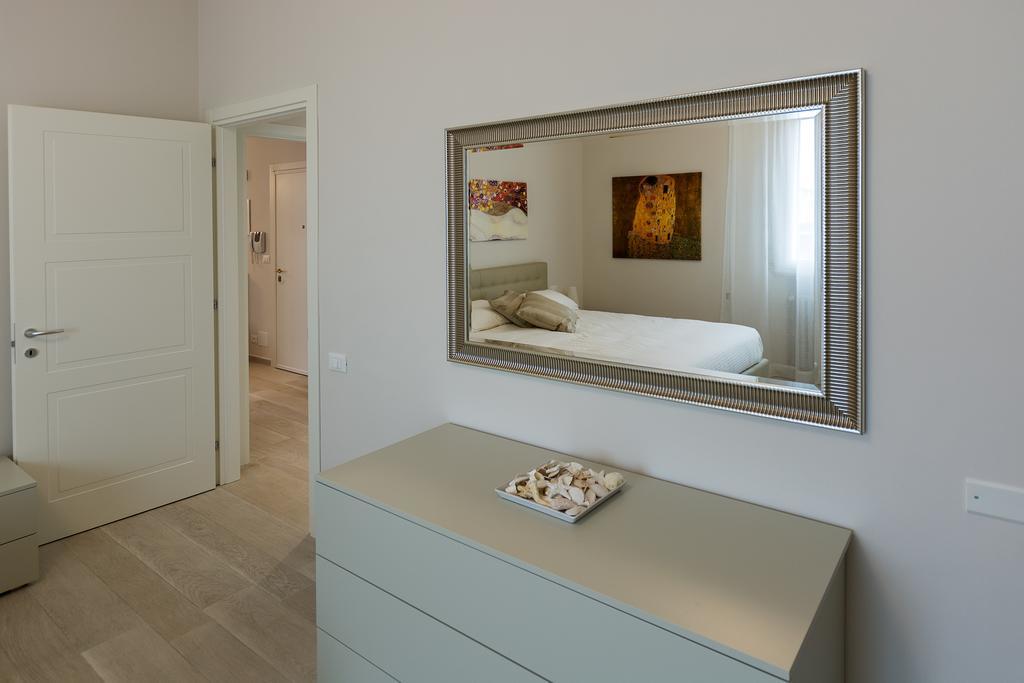 St. Vitale’s Basilic view elegant apartment Ravenne Extérieur photo